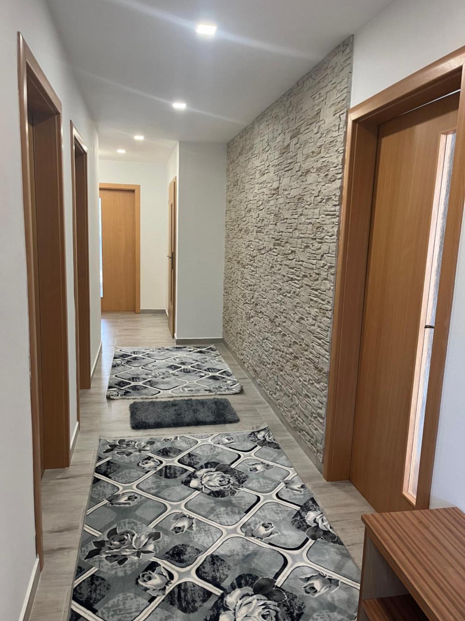 Homestay Renata Nova Lesna Bagian luar foto