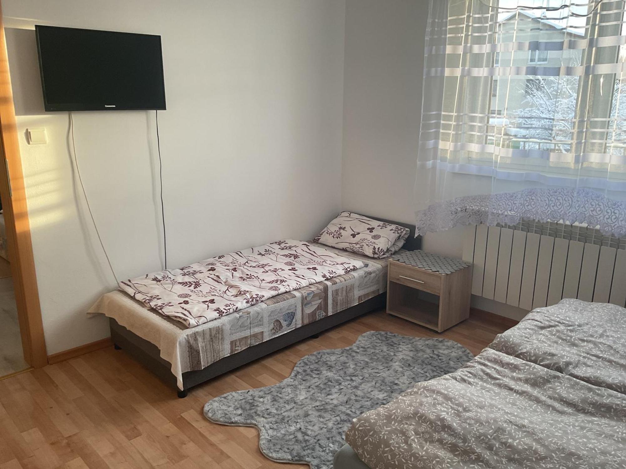 Homestay Renata Nova Lesna Bagian luar foto