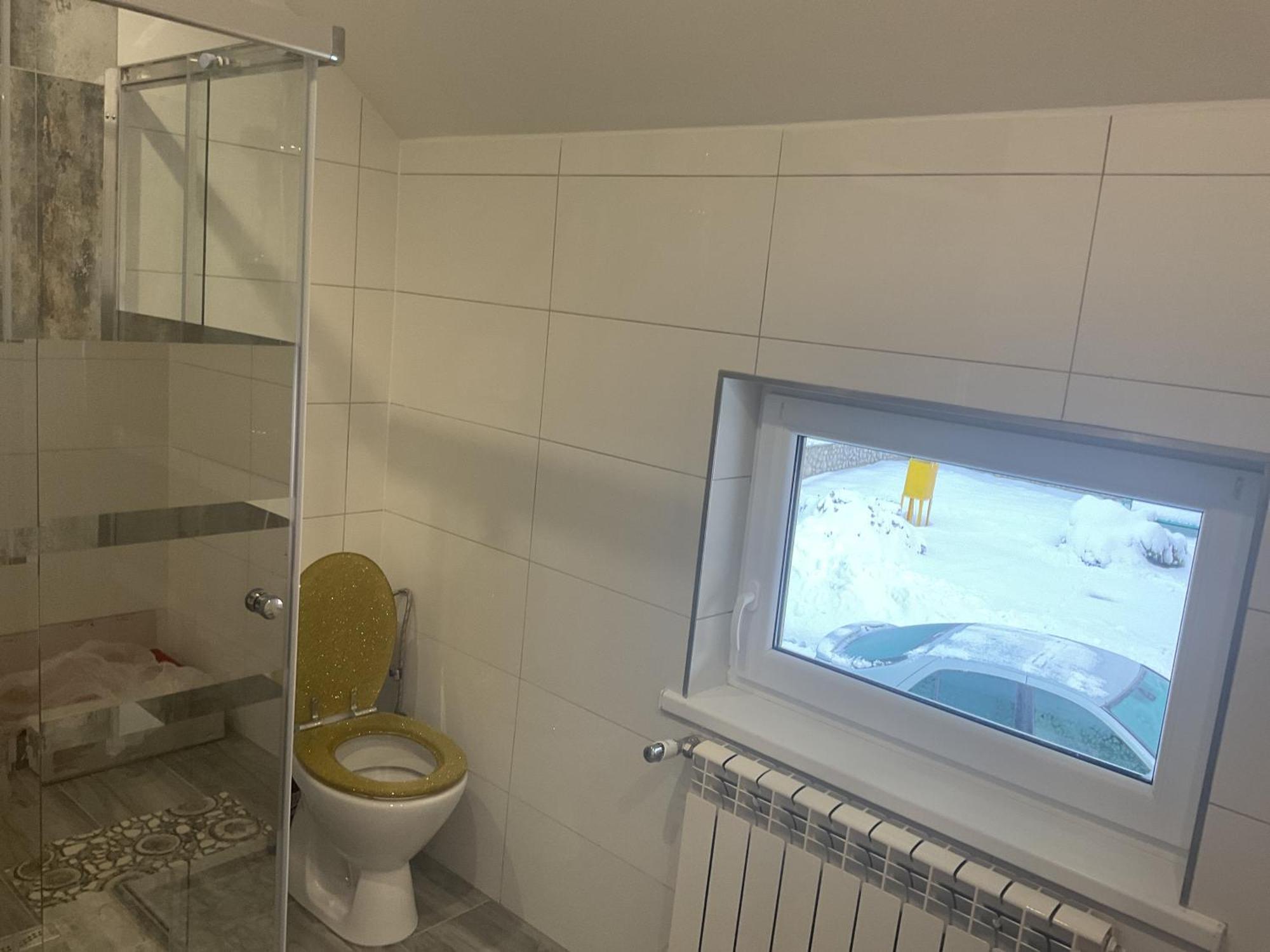 Homestay Renata Nova Lesna Bagian luar foto