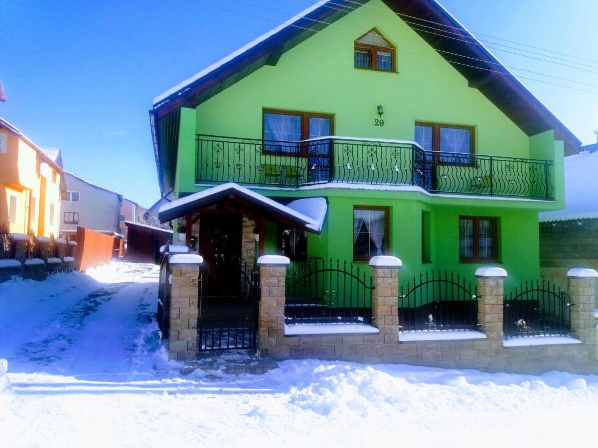 Homestay Renata Nova Lesna Bagian luar foto