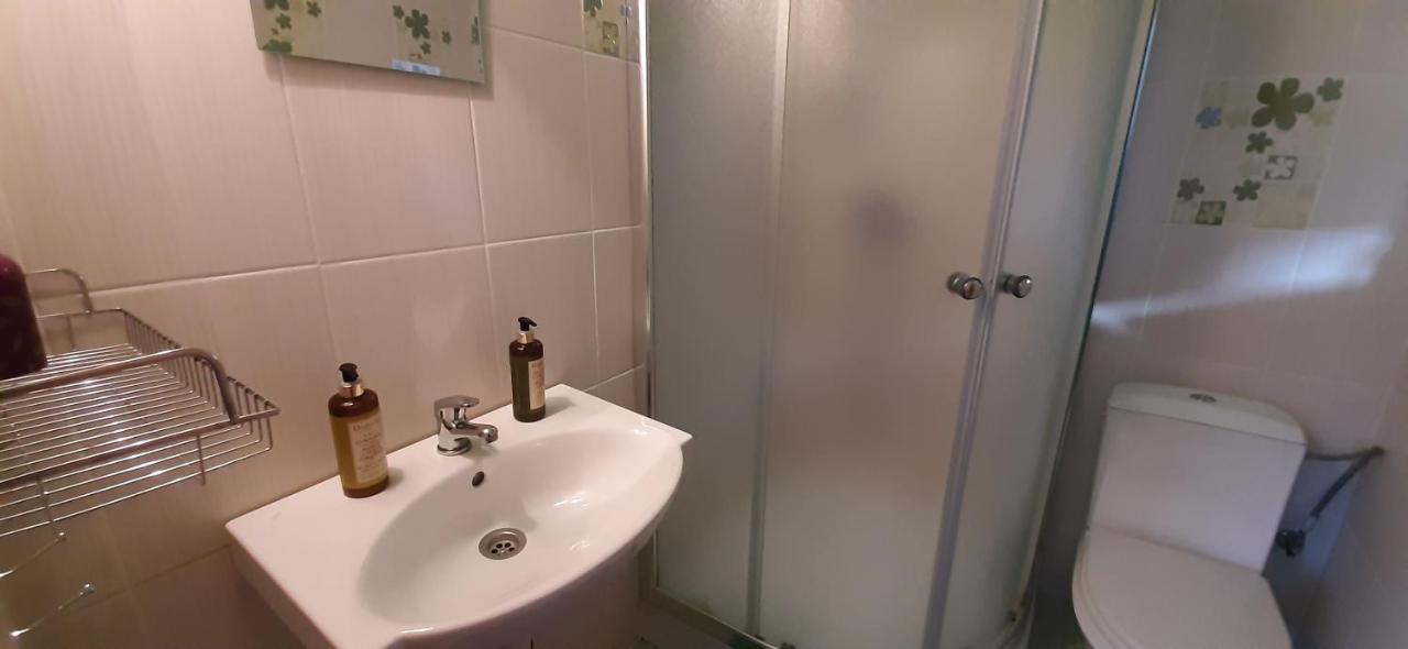Homestay Renata Nova Lesna Bagian luar foto